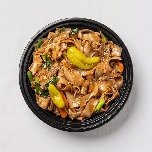Kee Mow (Drunken Noodle).