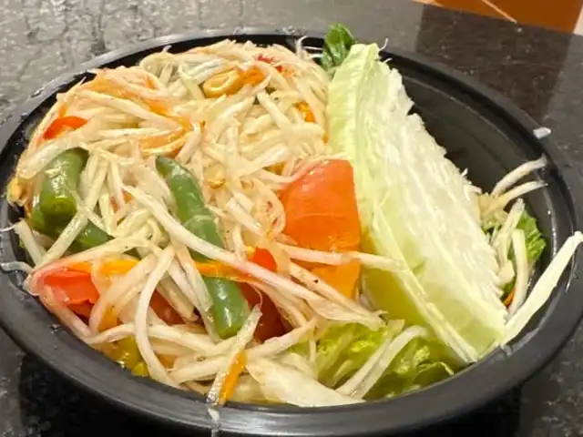 Som Tam Thai.